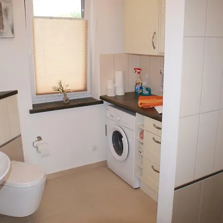 Am Jungfernteich Mit Terrasse, Parkplatz, Kajak - Abc279 By Abcwismar Apartament *